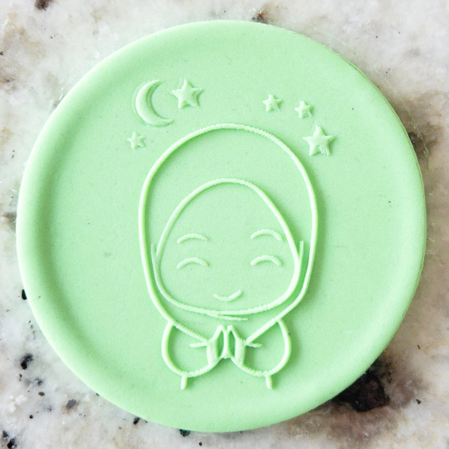 Cute Praying Girl POPup Embosser Cookie Biscuit Stamp    Ramadan Eid